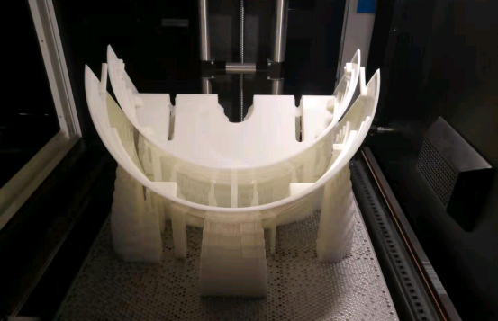 為什么要選擇SLA 3D打印機？使用SLA 3D打印機的好處有哪些？